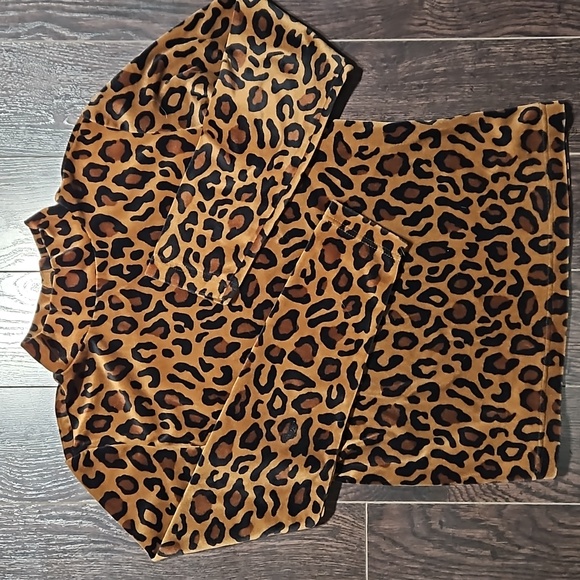 Leopard Print Velour Long Sleeve Mockneck Shirt (Together Brand), Size 6 - Picture 3 of 11